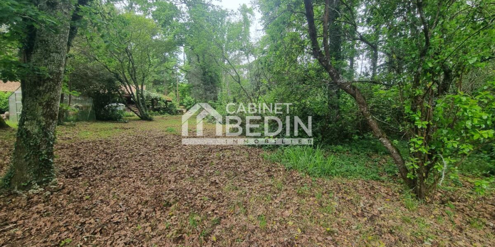 terrain à ST AUBIN DE MEDOC (33160)